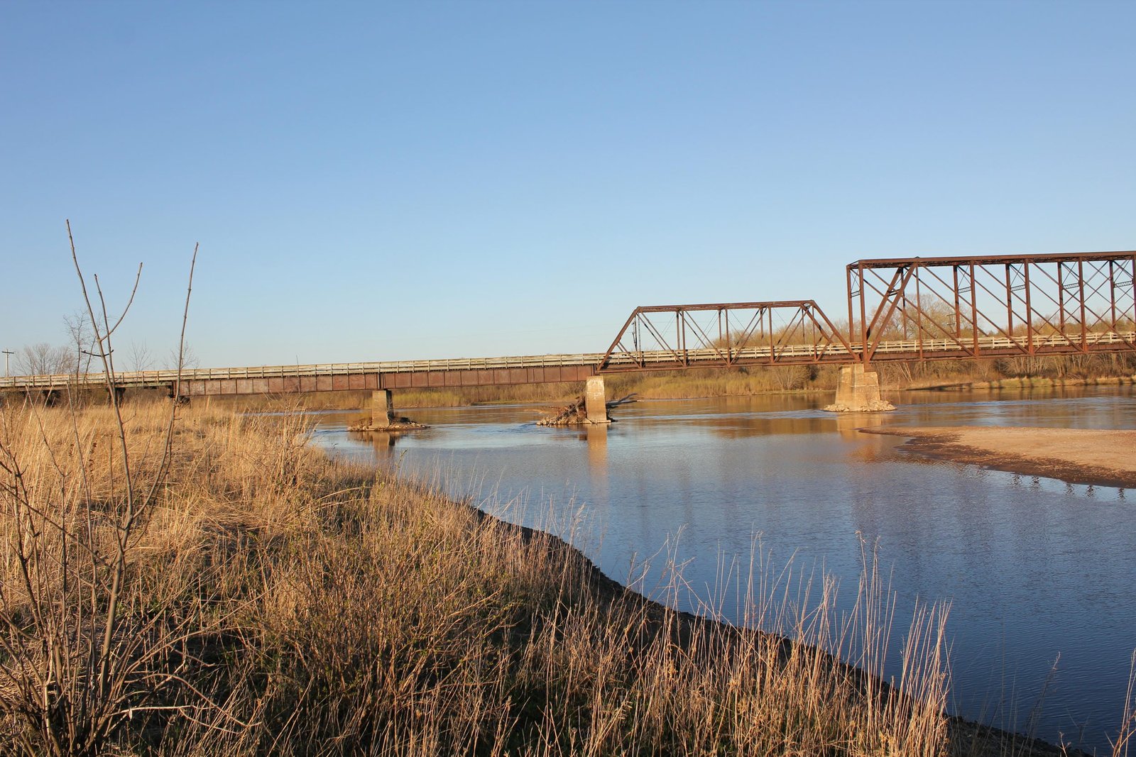 Deck girder and Pratt spans